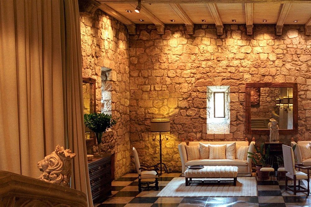 Landa Hotel Burgo Interior foto Interior of the hotel